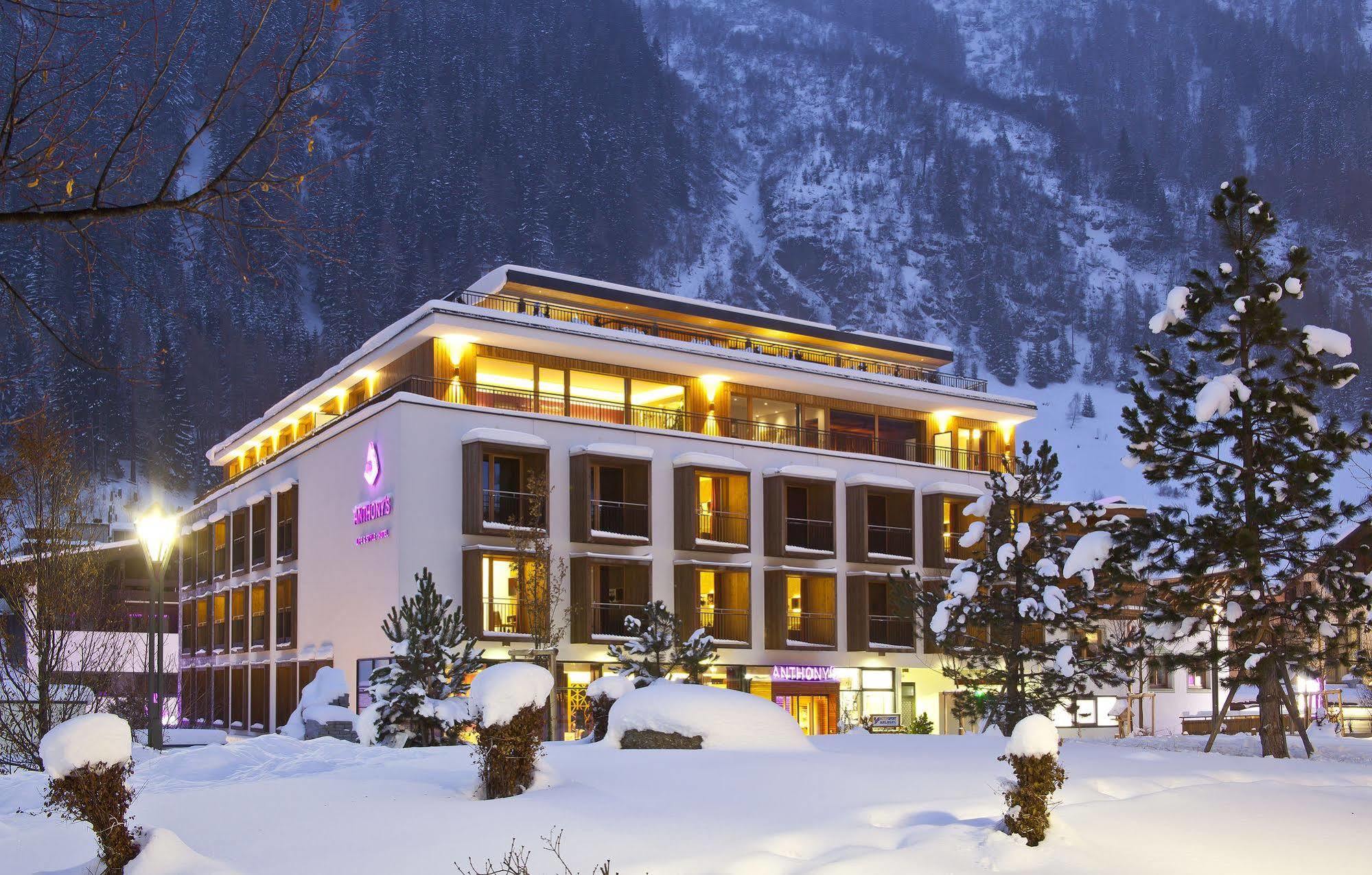 Anthony'S Life&Style Hotel ซังคท์อันทอนอัมอาร์ลแบร์ก ภายนอก รูปภาพ